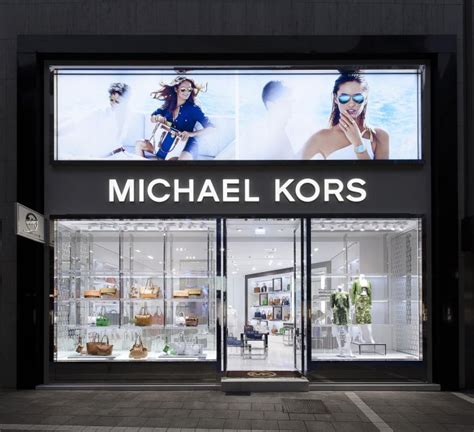 michael kors frankfurt flughafen|Michael Kors Locations in Frankfurt, Hessen .